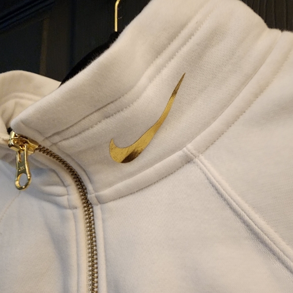 Nike Sportswear Shine 1/2-Zip Fleece Top - Picture 8 of 16